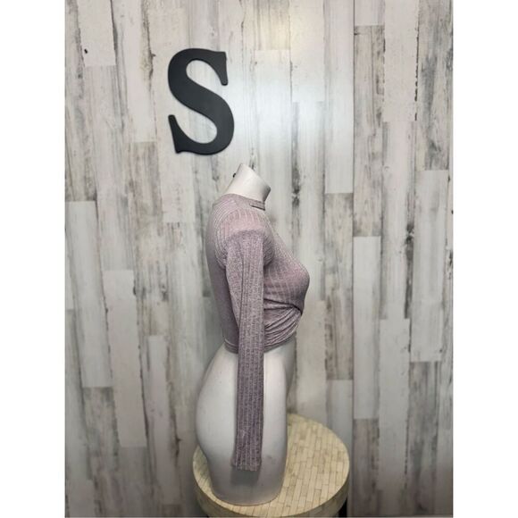 Forever 21 purple top - Picture 2 of 6